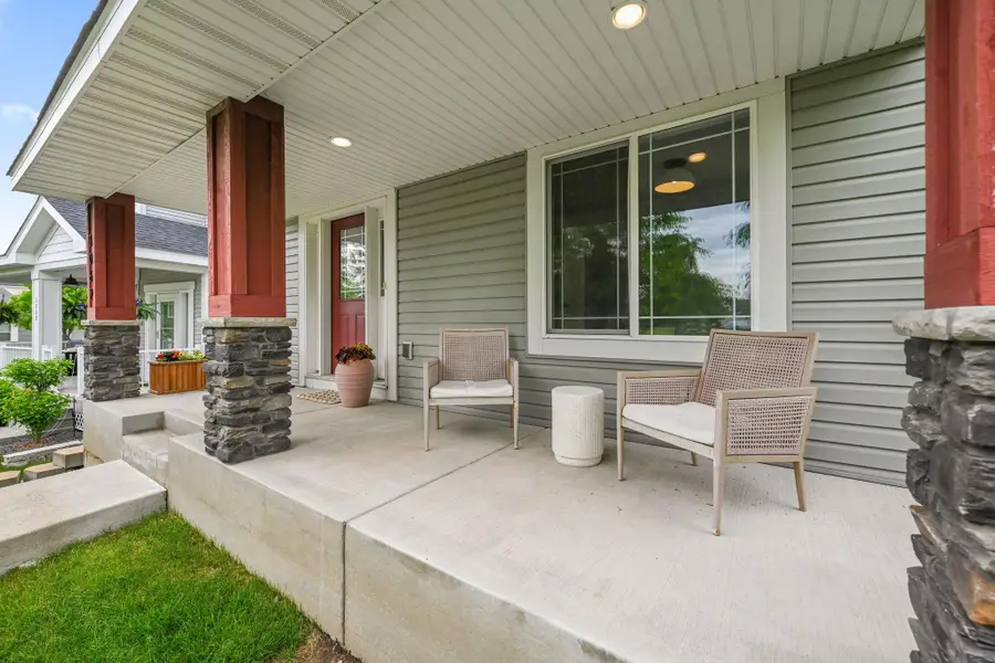 3062 Walden Drive, Chaska, MN 55318 - #2