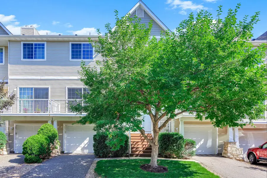 428 Willoughby Way W, Hopkins, MN 55305 - #2