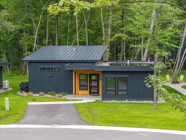 Quarterdeck Resort #405 9 Adventure Way Sw, Nisswa, MN 56468