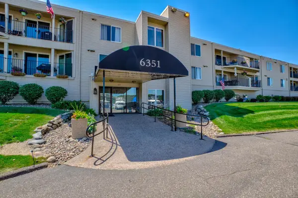 6351 Saint Croix Trail N #228, Stillwater, MN 55082