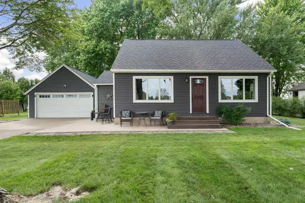 24067 540th Avenue, Austin, MN 55912