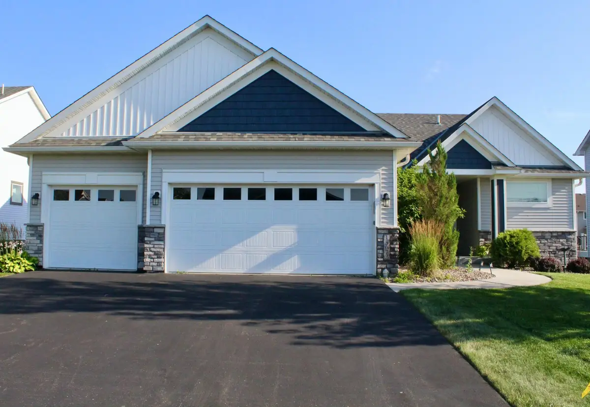 15672 Fairchild Way, Apple Valley, MN 55124 - #1