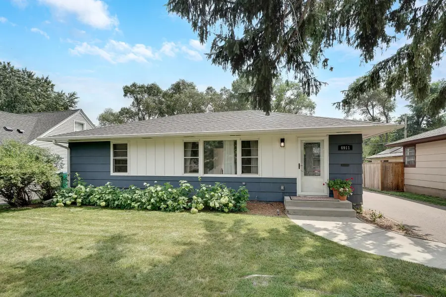 6911 W 24th Street, Minneapolis, MN 55426 - #2