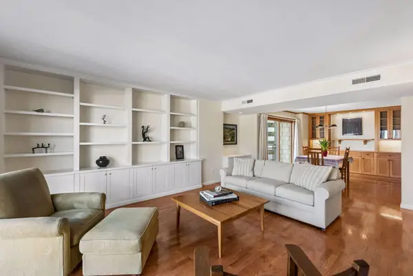 1225 Lasalle Avenue #1307, Minneapolis, MN 55403