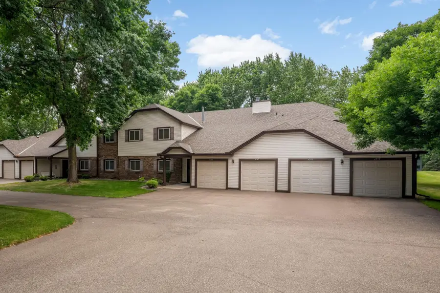 4361 Buckingham Court #1207, Vadnais Heights, MN 55127 - #3