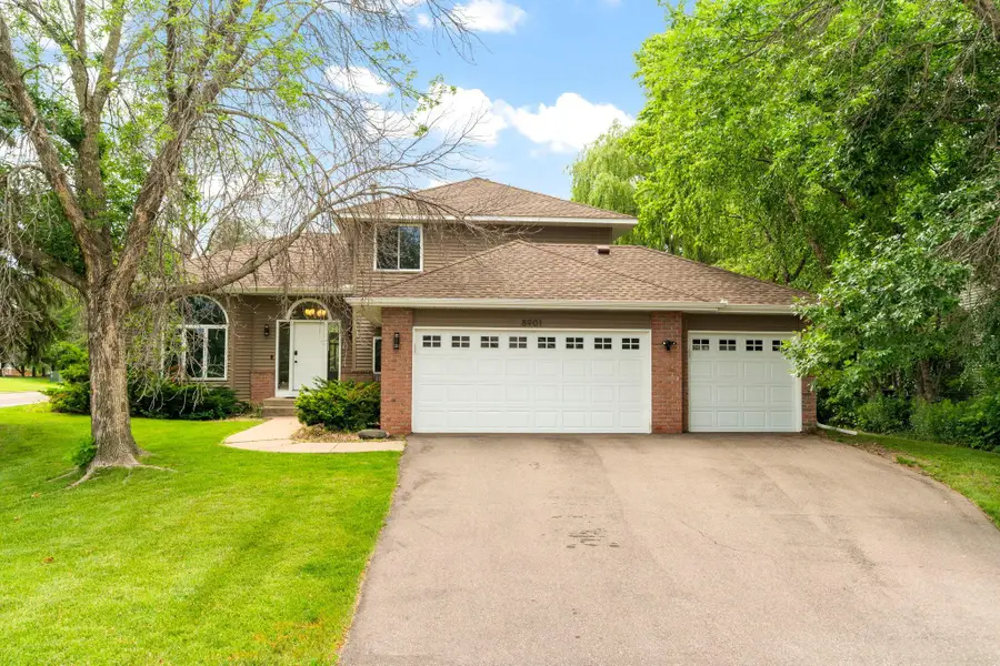 8901 Dunbar Knoll N, Minneapolis, MN 55443 - #2