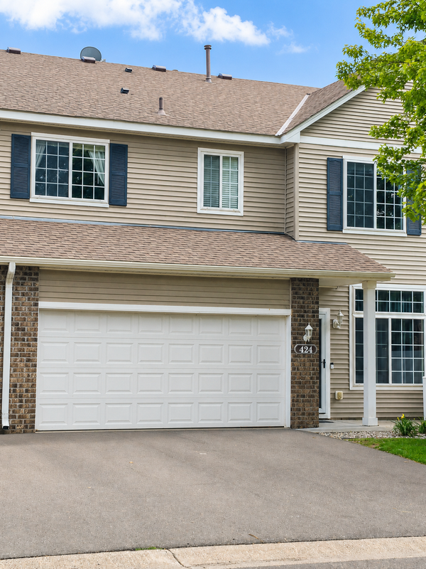 424 Frederick Circle #606, Hastings, MN 55033