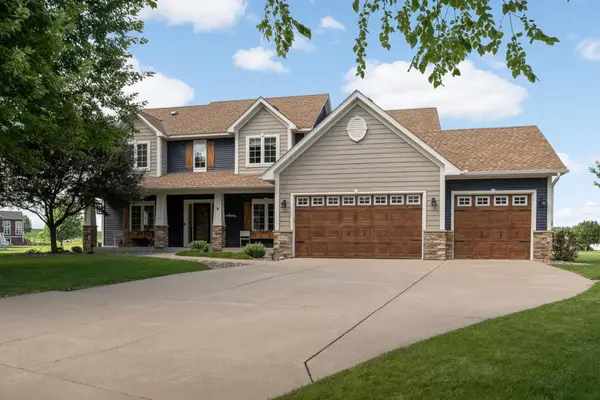 1004 Freedom Court, Northfield, MN 55057