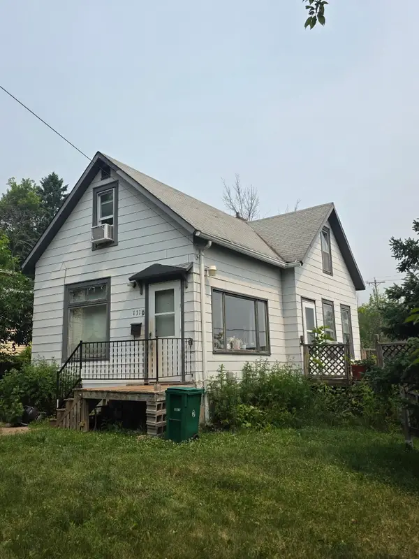 1110 N 8th Avenue E, Duluth, MN 55805