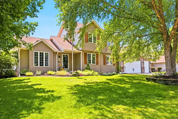 10948 203rd Street W, Lakeville, MN 55044
