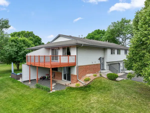 645 Portland Place, Burnsville, MN 55337