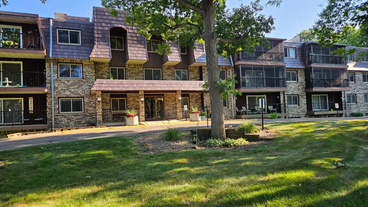 260 Westview Drive #303, Saint Paul, MN 55118 - #1