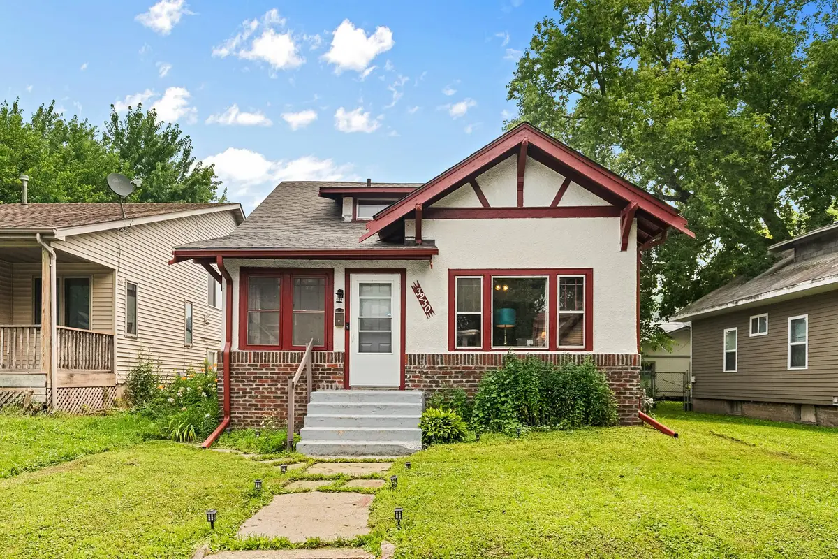 3230 Colfax Avenue N, Minneapolis, MN 55412 - #1