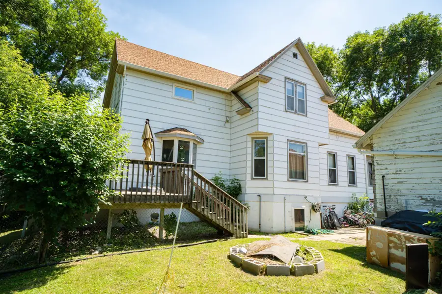 411 E Gustavus Avenue, Fergus Falls, MN 56537 - #3