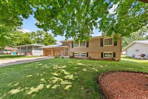 722 16th Street Se, Owatonna, MN 55060