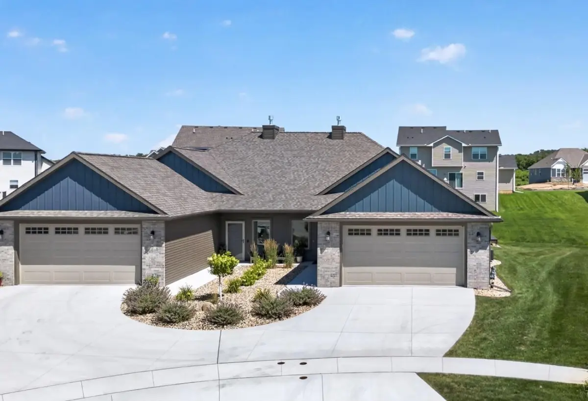 877 Picadilly Lane Nw, Rochester, MN 55901 - #1