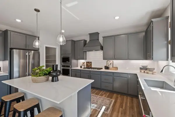 1639 Zumbro Avenue, Shakopee, MN 55379