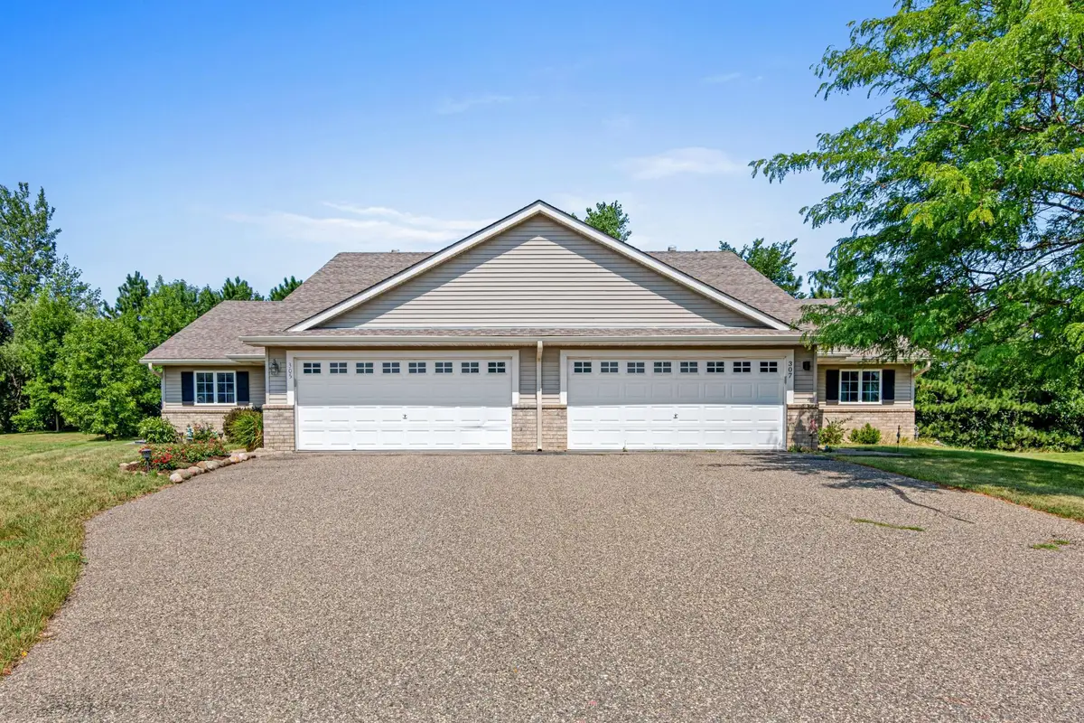 305 Wildwood Circle, Roberts, WI 54023 - #1