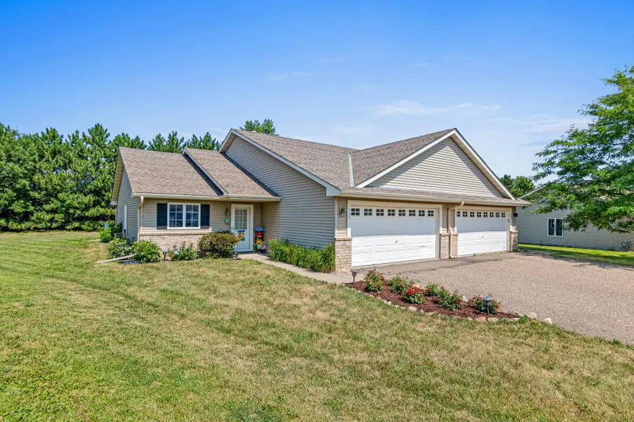 305 Wildwood Circle, Roberts, WI 54023 - #3