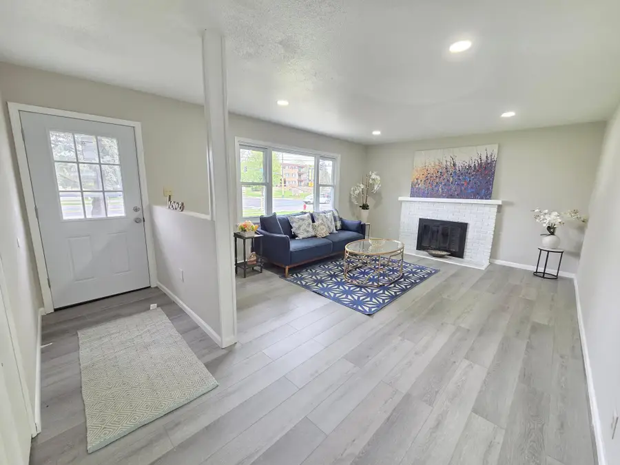 5201 W 84th Street, Minneapolis, MN 55437 - #2