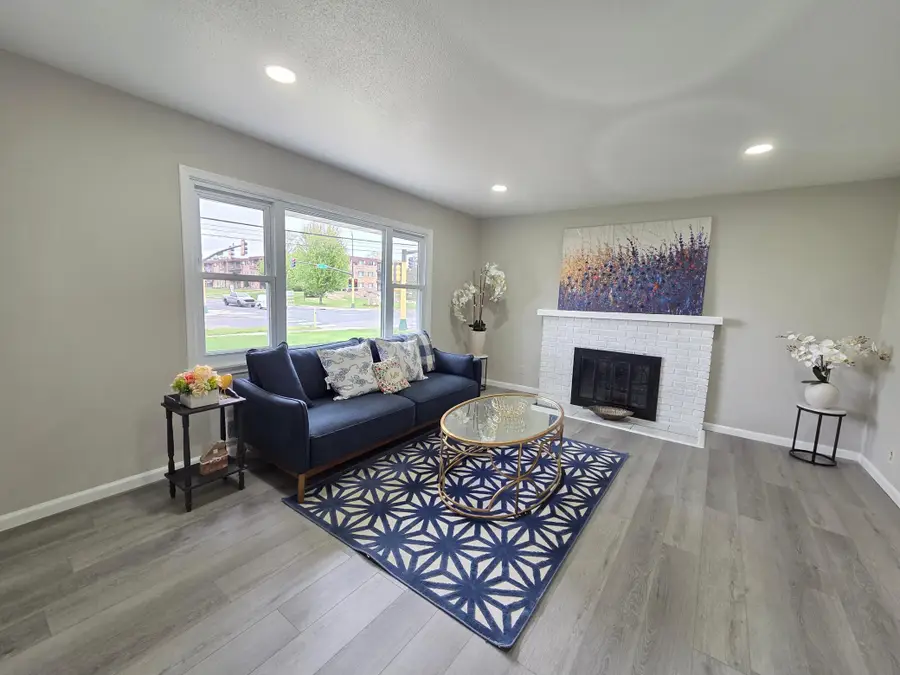5201 W 84th Street, Minneapolis, MN 55437 - #3