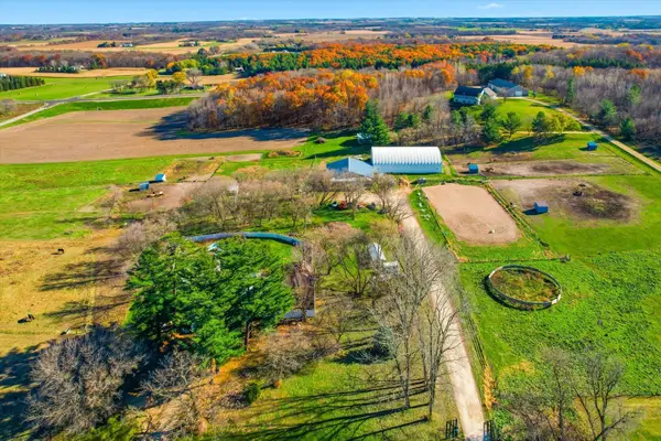 N6842 570th Street, Beldenville, WI 54003