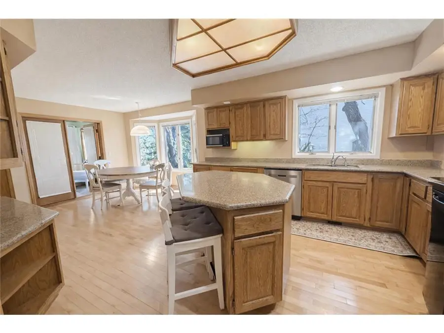 8992 Hidden Meadow Road, Woodbury, MN 55125 - #2