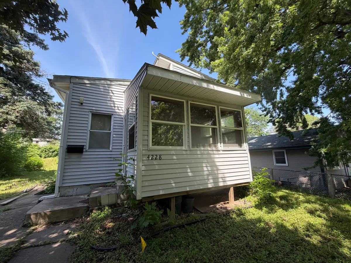 4228 Washington Street Ne, Minneapolis, MN 55421 - #1