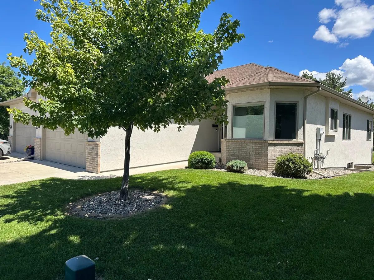469 Roundhouse Street, Shakopee, MN 55379 - #1