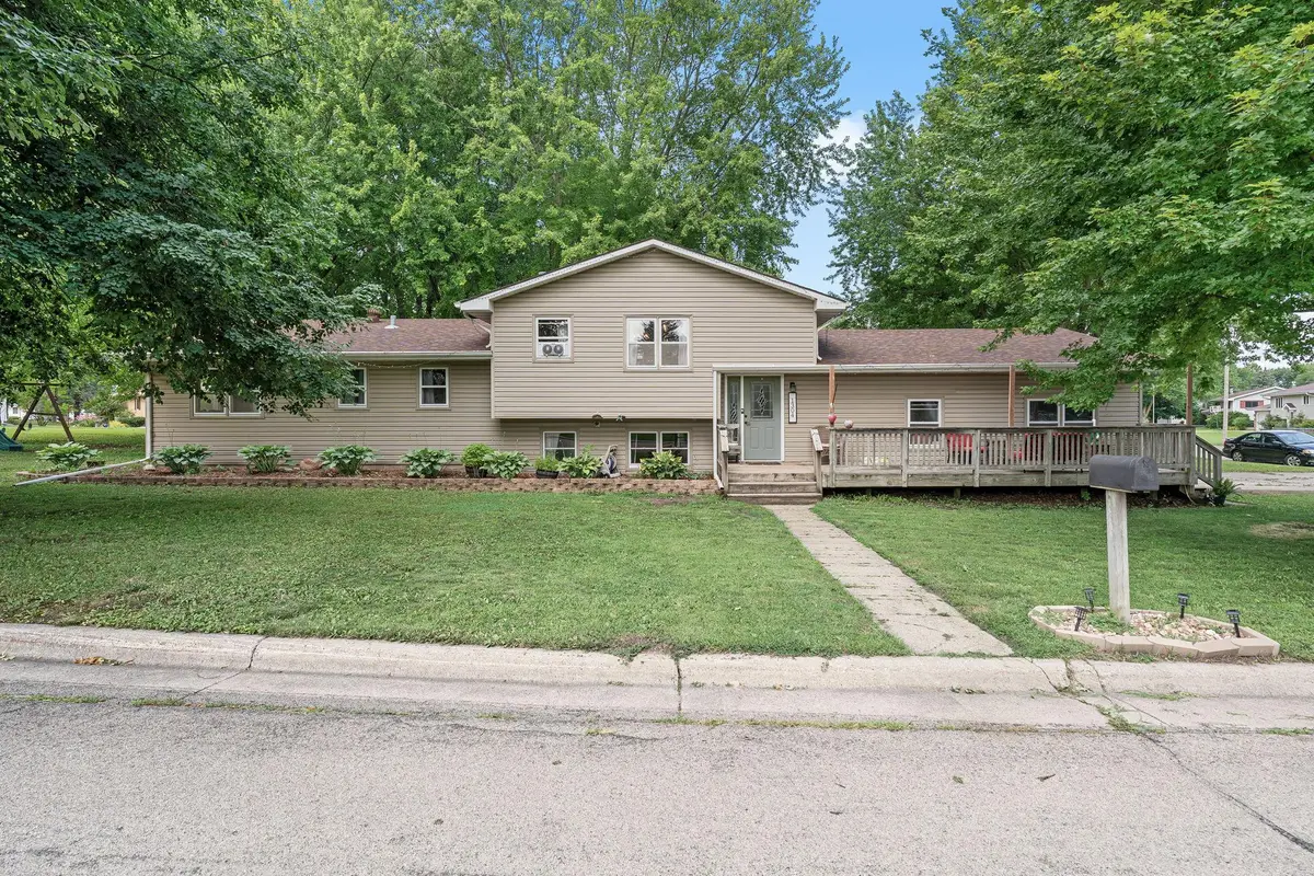 1304 Swanhill Drive, Albert Lea, MN 56007 - #1