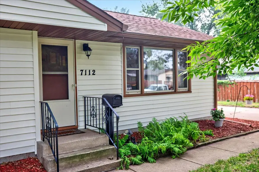 7112 Indiana Avenue N, Brooklyn Center, MN 55429 - #3