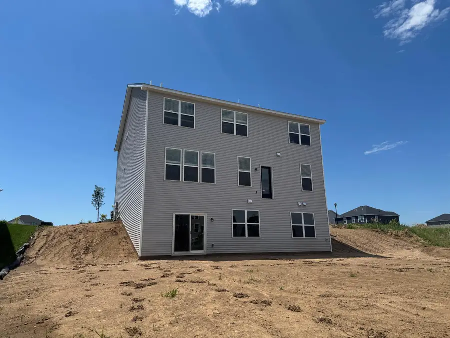 6153 Goodview Avenue S, Cottage Grove, MN 55016 - #2