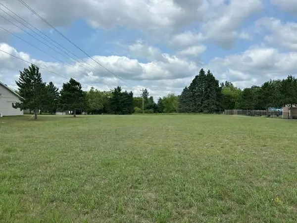 303 Eastern Avenue S, Park Rapids, MN 56470