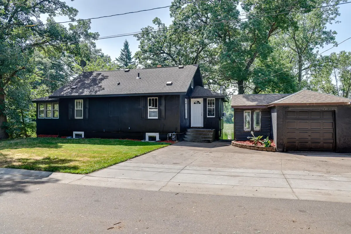 931 Nicollet Avenue, Big Lake, MN 55309 - #1