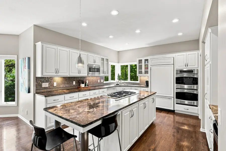 856 Great Oaks Trail, Eagan, MN 55123 - #3
