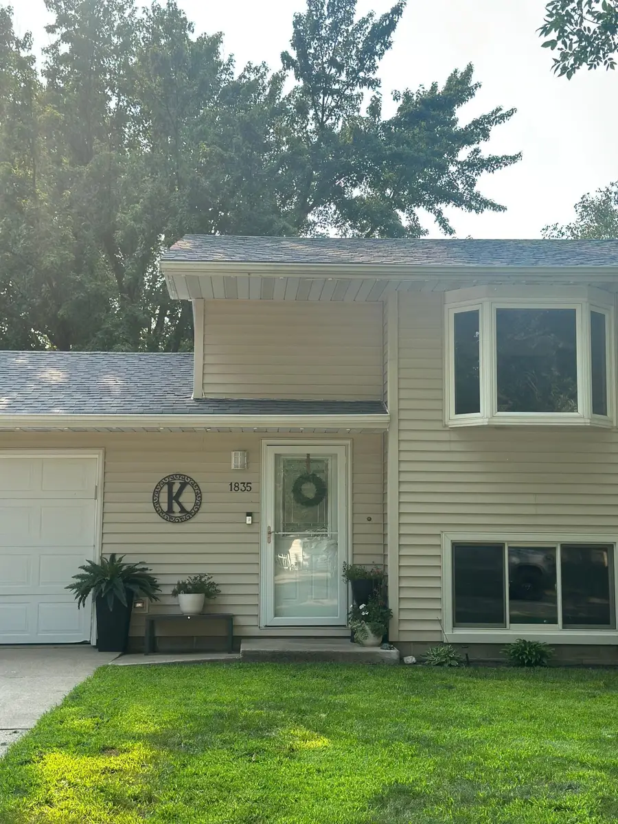 1835 Bayview Drive, Albert Lea, MN 56007 - #2