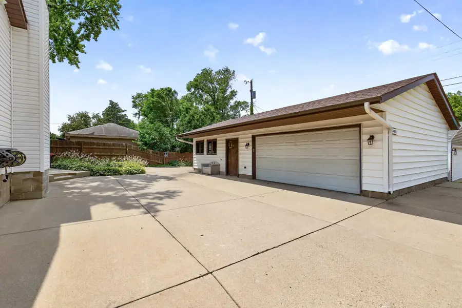 7000 4th Avenue S, Richfield, MN 55423 - #3