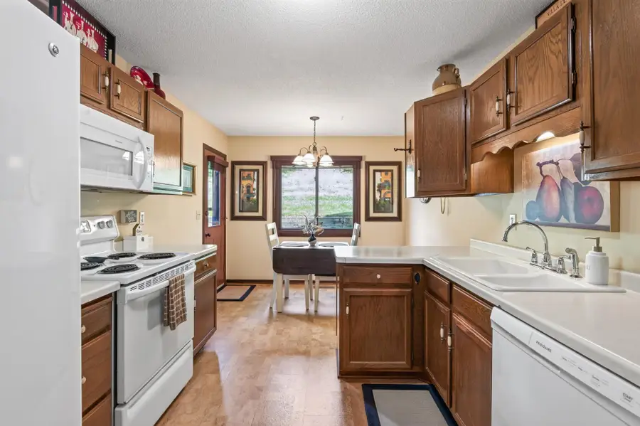 5217 Balmoral Lane, Bloomington, MN 55437 - #3