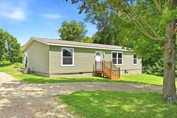3138 Pierce Saint Croix Rd #Option B, Spring Valley, WI 54767