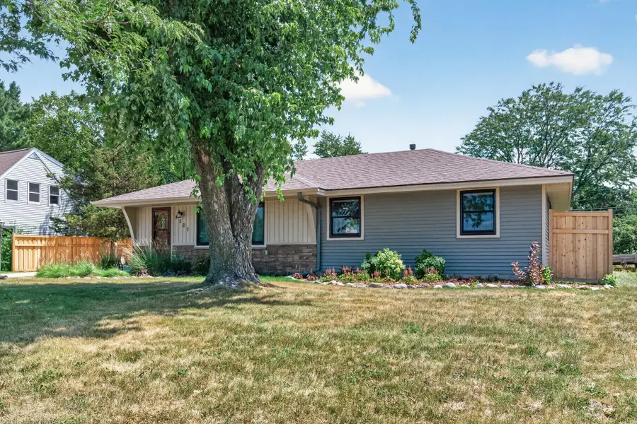8207 Belden Boulevard S, Cottage Grove, MN 55016 - #3