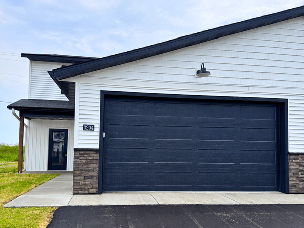 3204 Scotch Lane, Mankato, MN 56001