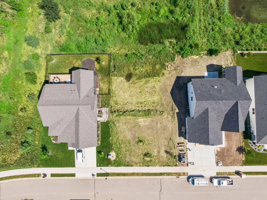 1951 Campfire Drive E, Waconia, MN 55387 - #2