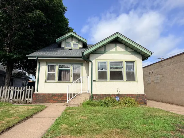 2422 Jefferson Street Ne, Minneapolis, MN 55418