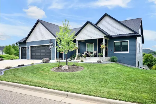166 Rimrock Road, Rollingstone, MN 55969
