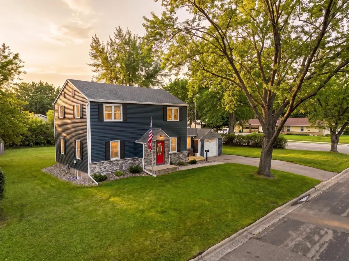 8141 13th Avenue S, Bloomington, MN 55425 - #1