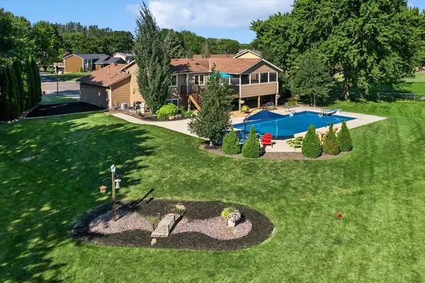 5710 W 139th Street, Savage, MN 55378
