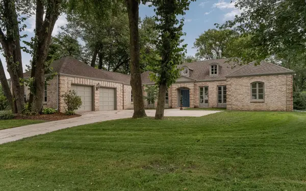 910 Folwell Drive Sw, Rochester, MN 55902