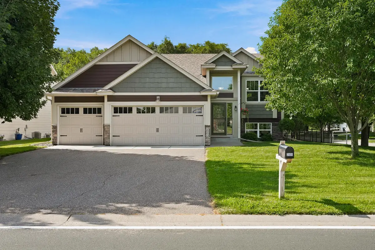 2000 119th Avenue Ne, Blaine, MN 55449 - #1