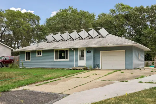 11617 Ilex Street Nw, Minneapolis, MN 55448