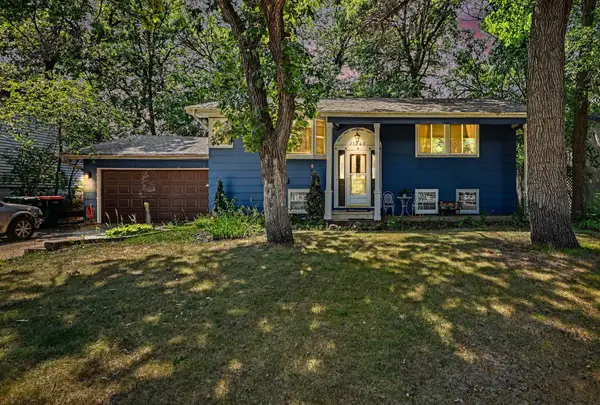 12848 Taylor Street Ne, Minneapolis, MN 55434